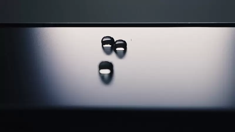 Une douceur semblable &agrave; celle du verre avec une clart&eacute; durable
